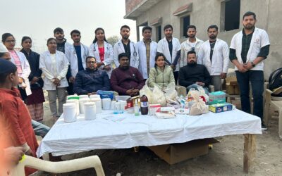 मदरहुड आयुर्वेद मेडिकल कॉलेज द्वारा ग्राम पुहाना में चिकित्सा शिविर का आयोजन